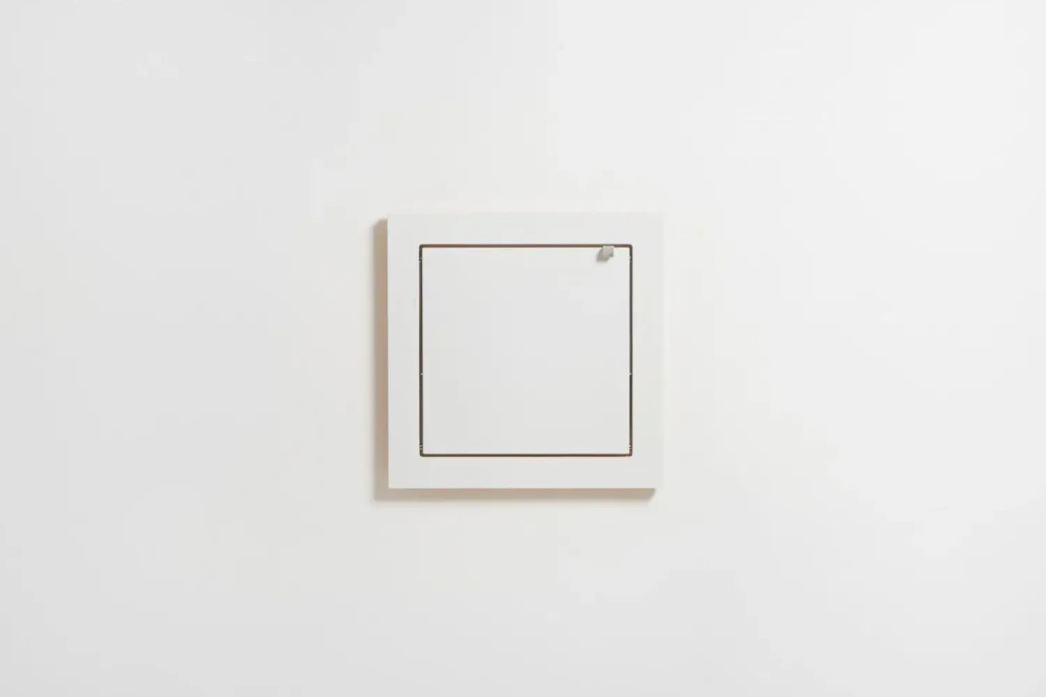 Discount Ambivalenz - Fläpps Hylde - 40 x 40 cm - Hvid
