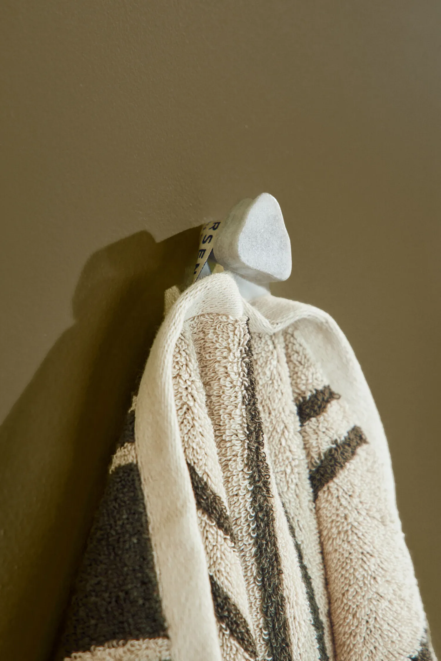 Online Andersen Furniture - Andersen Håndklæde - B50xL100 - Beige/Grøn