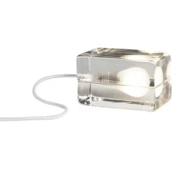 Design House Stockholm Block Lampe fra - hvid ledning