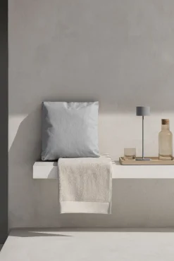 Blomus - Bath Towel - Black - RIVA