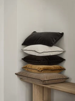 Clearance Blomus - Cushion Cover - 40 x 60 cm - Moonbeam - VELVET