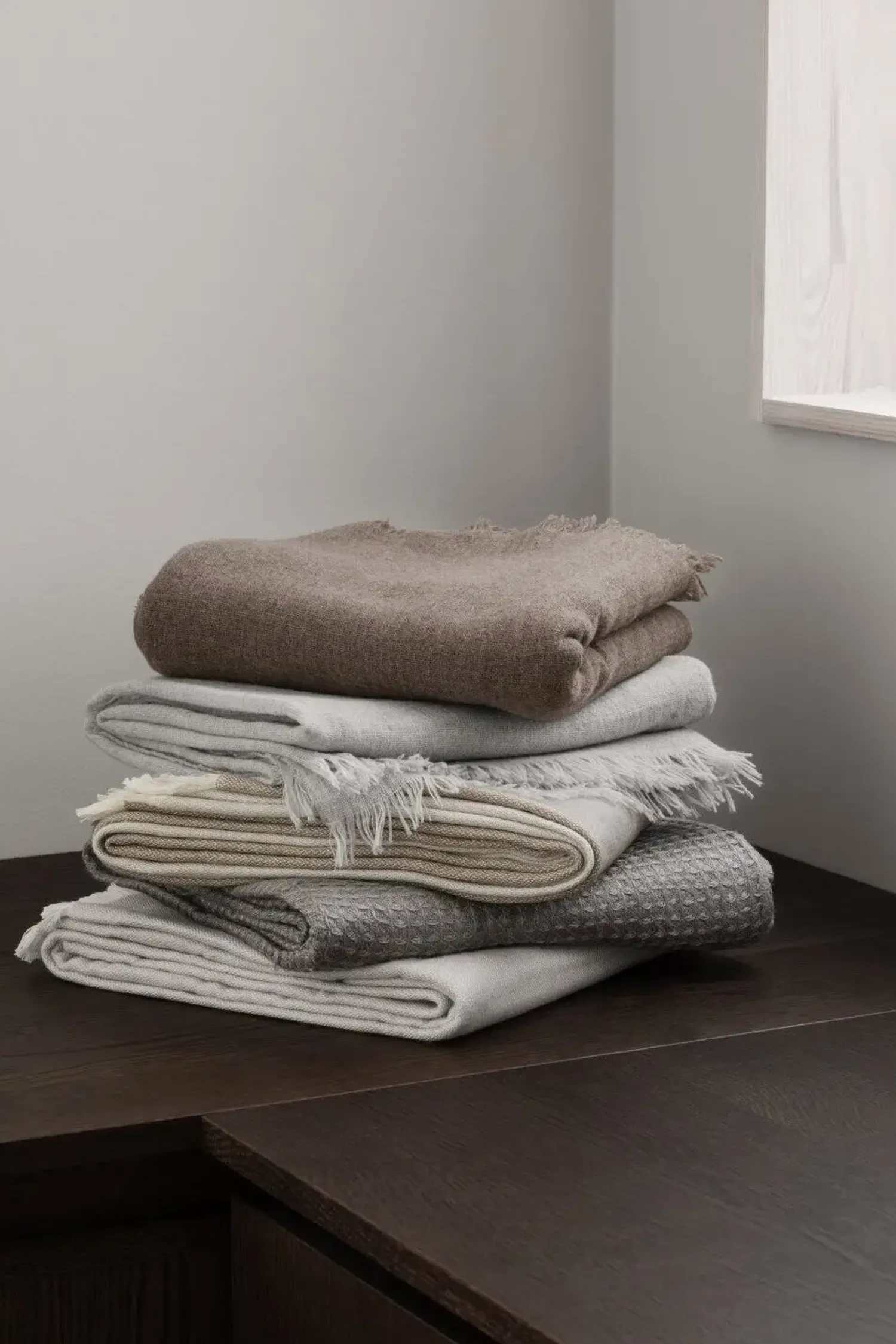 Hot Blomus - Throw - Micro Chip - MERINO