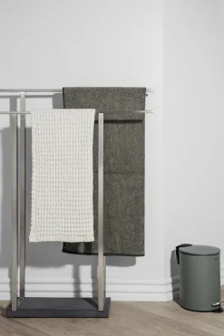 New Blomus - Towel stand - matt - MENOTO