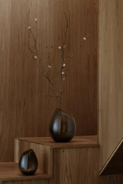 Hot Blomus - Vase - Smoke - DROP