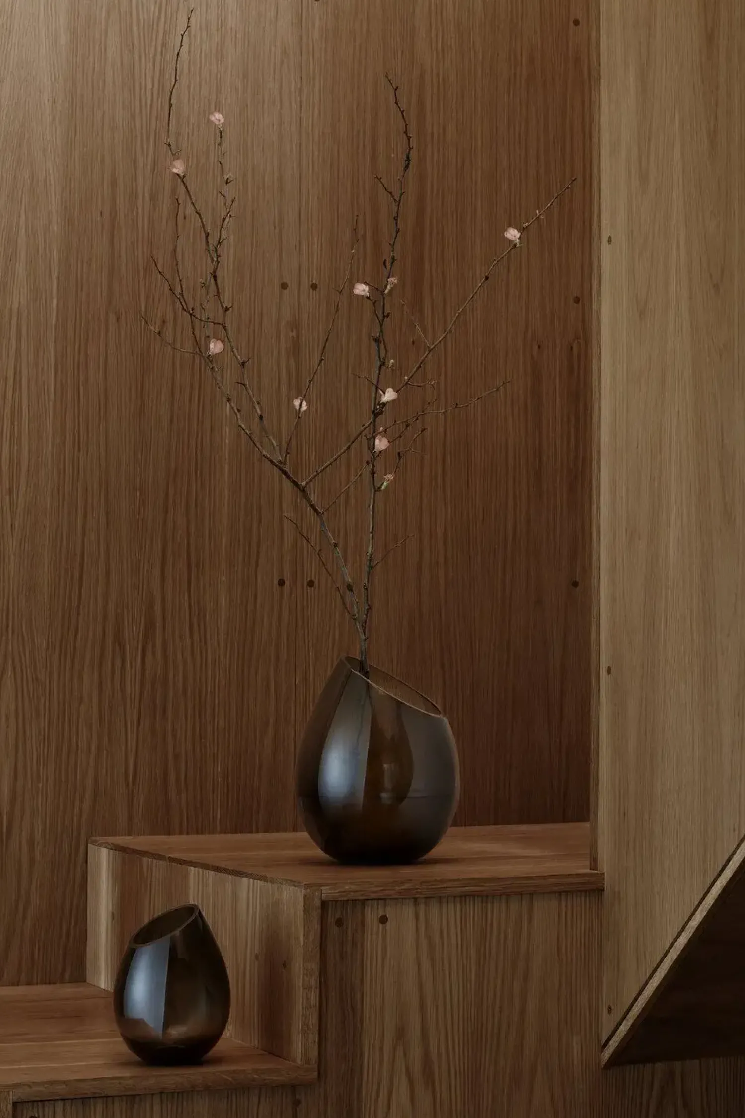 Hot Blomus - Vase - Smoke - DROP