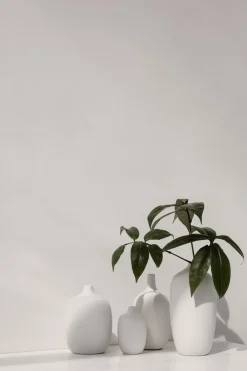 New Blomus - Vase - White - CEOLA