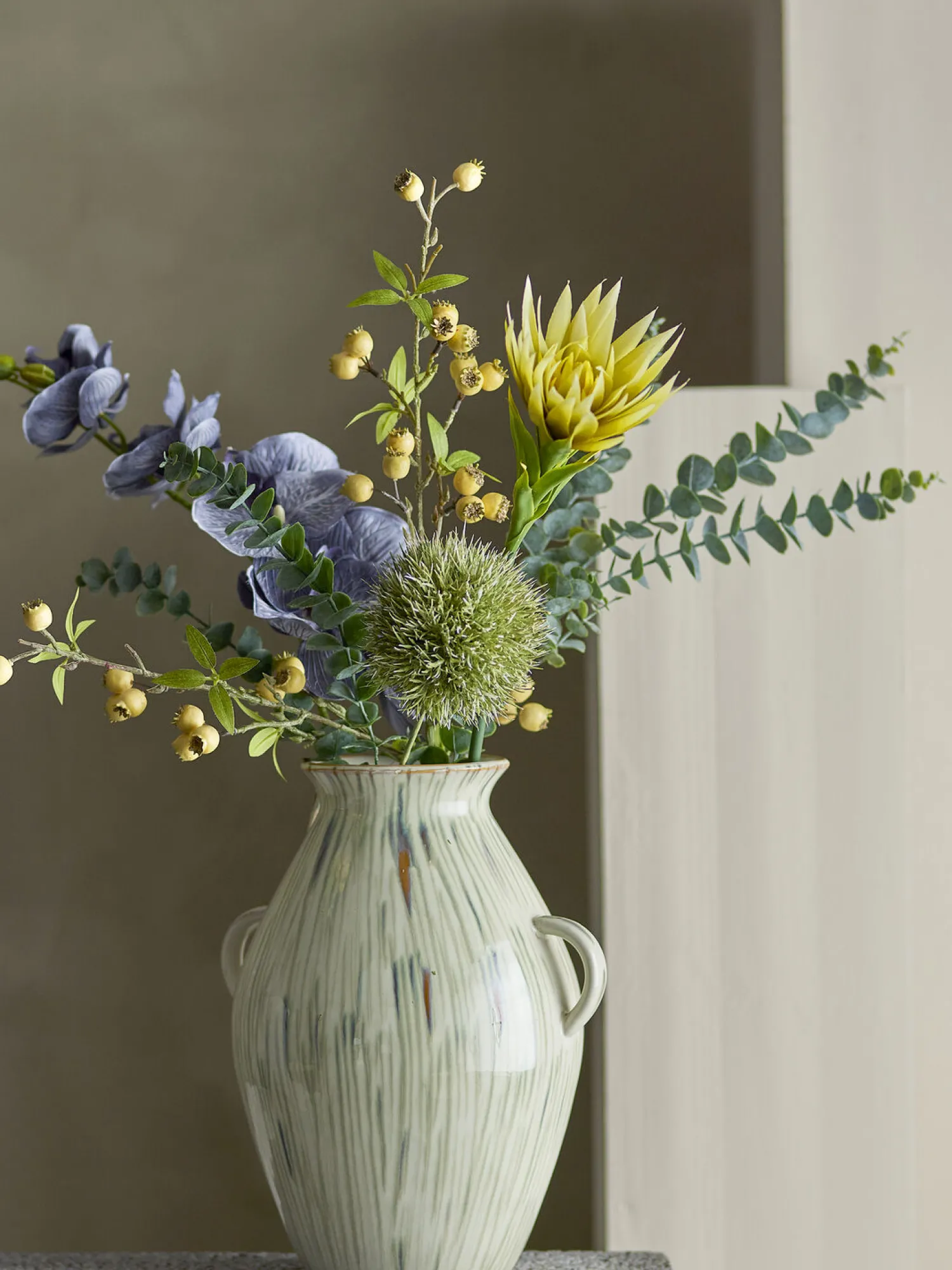 Best Bloomingville - Eucalyptus Kunstig stilk - Grøn