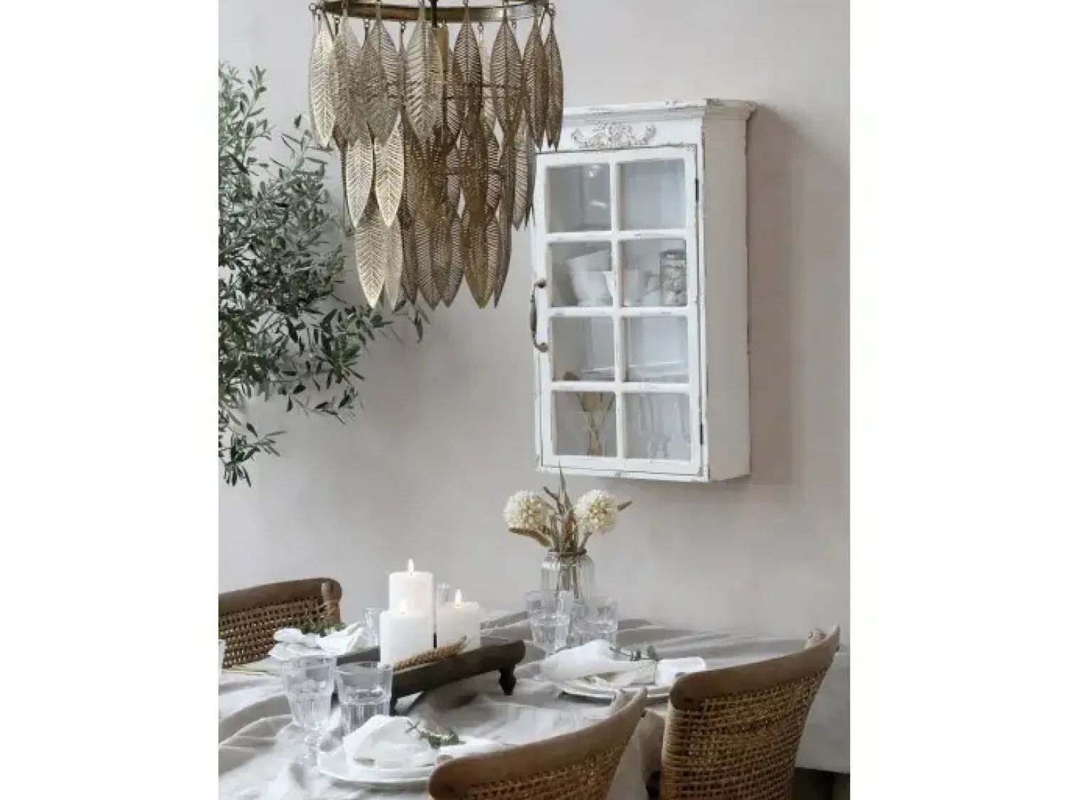 Outlet Chic Antique - Lampe med metal dekoration - antique messing - Ø47