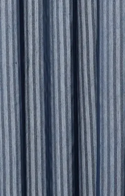 New Compliments - Badeforhæng - Lines shower curtain w/eyelets 220 cm - Mørk blå