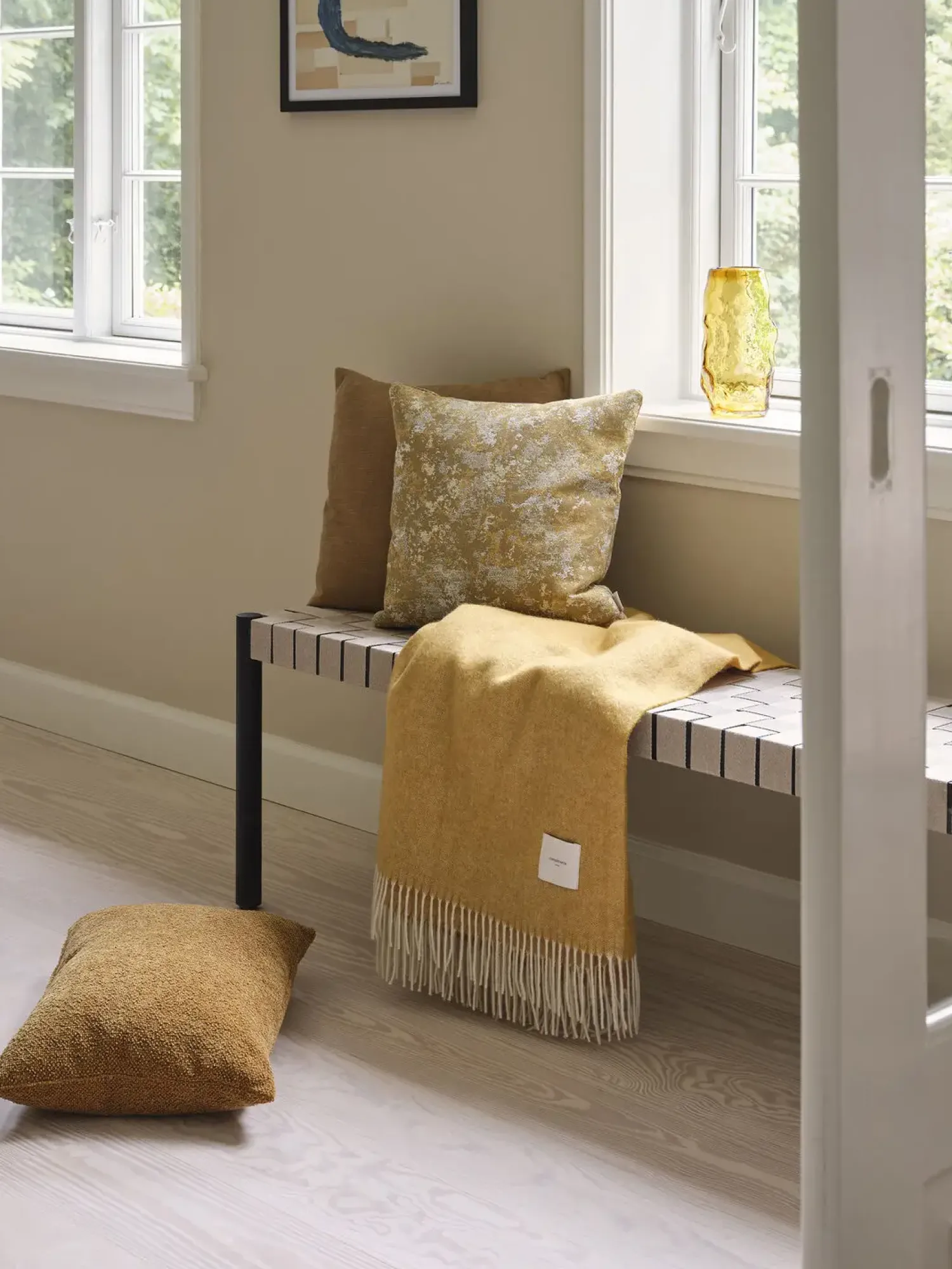 Outlet Compliments - Plaid - Waves Throw - 140x200 cm - Mustard