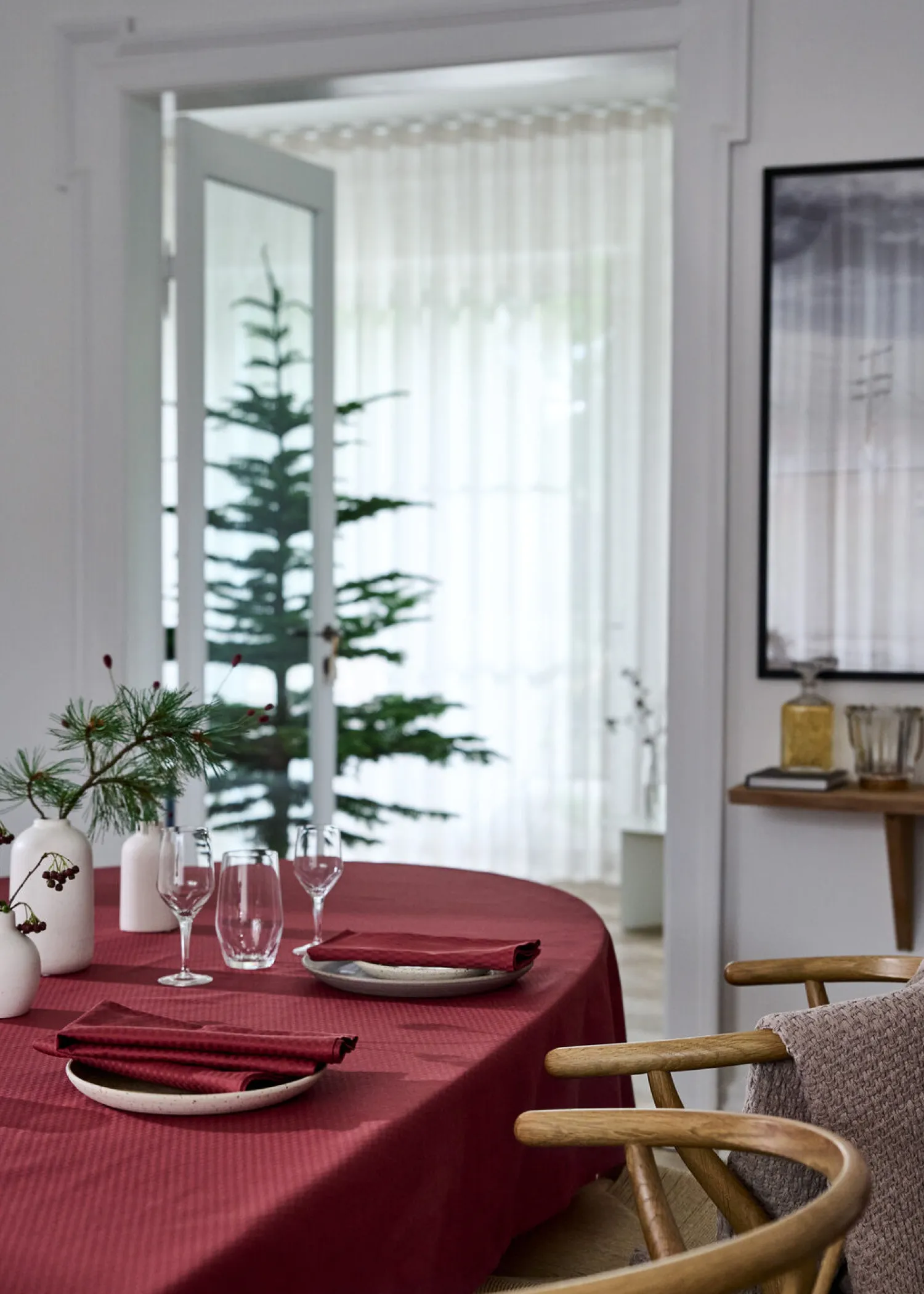 Discount Compliments - Serviet - Tile Damask Napkin 45x45 cm - 4 pack - Vinrød