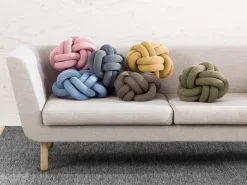 Best Design House Stockholm pude - Knot pude i gul