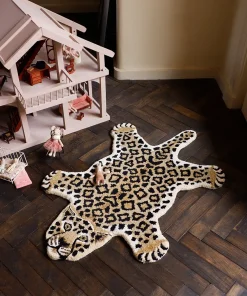 Outlet Doing Goods - Loony Leopard tæppe - Small - 92 x 63 cm