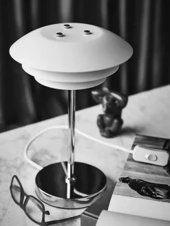 Discount Dyberg Larsen - DL20 Bordlampe - Hvid