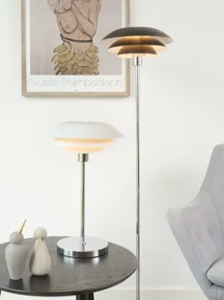 Best Dyberg Larsen - DL31 Bordlampe - Mat hvid - 31x50 cm