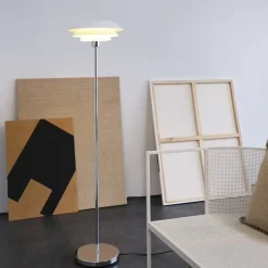 New Dyberg Larsen - DL31 Gulvlampe - Mat hvid, 133 cm