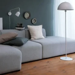 Clearance Dyberg Larsen - Stockholm gulvlampe - Mat hvid, 140 cm