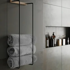 Hot By Wirth Ekta Living - Håndklædeholder - Towel Rack - Sort Eg