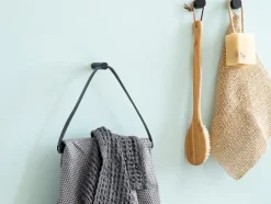 Online By Wirth Ekta Living - Håndklædeholder - Towel hanger - Olieret eg