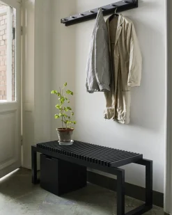 Outlet ​​​​​​​Fritz Hansen Fritz Hansen - Cutter Knagerække 100 cm - Sort eg