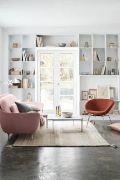 Hot Fritz Hansen - Kaiser Idell 6718-W - Væglampe - Hvid