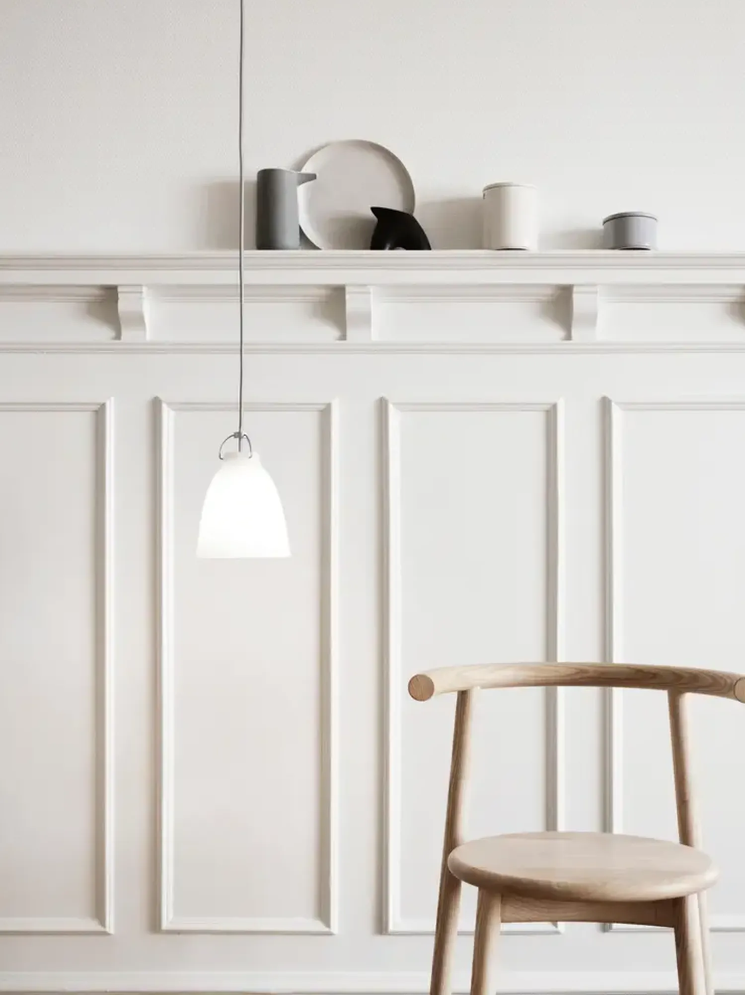 New Fritz Hansen - Loftlampe - Caravaggio Opal - P1 Small - Silver ledning 3m