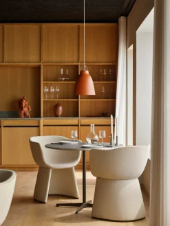 Discount Fritz Hansen - Loftlampe - Caravaggio™ Matt - Rust Rød - P1 Small
