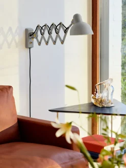 New Fritz Hansen - Væglampe - Kaiser Idell 6718-W - Mat grå