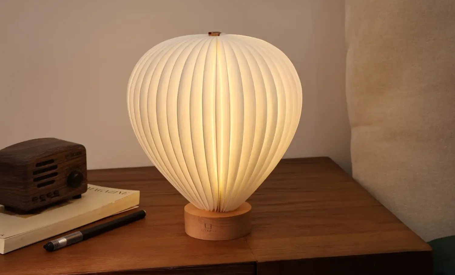Discount Gingko - Bordlampe - Aeris Light - Bøg
