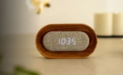 Best Gingko - Lumos Clock - Vækkeur - Hvid ask