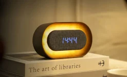 Best Gingko - Lumos Clock - Vækkeur - Valnød