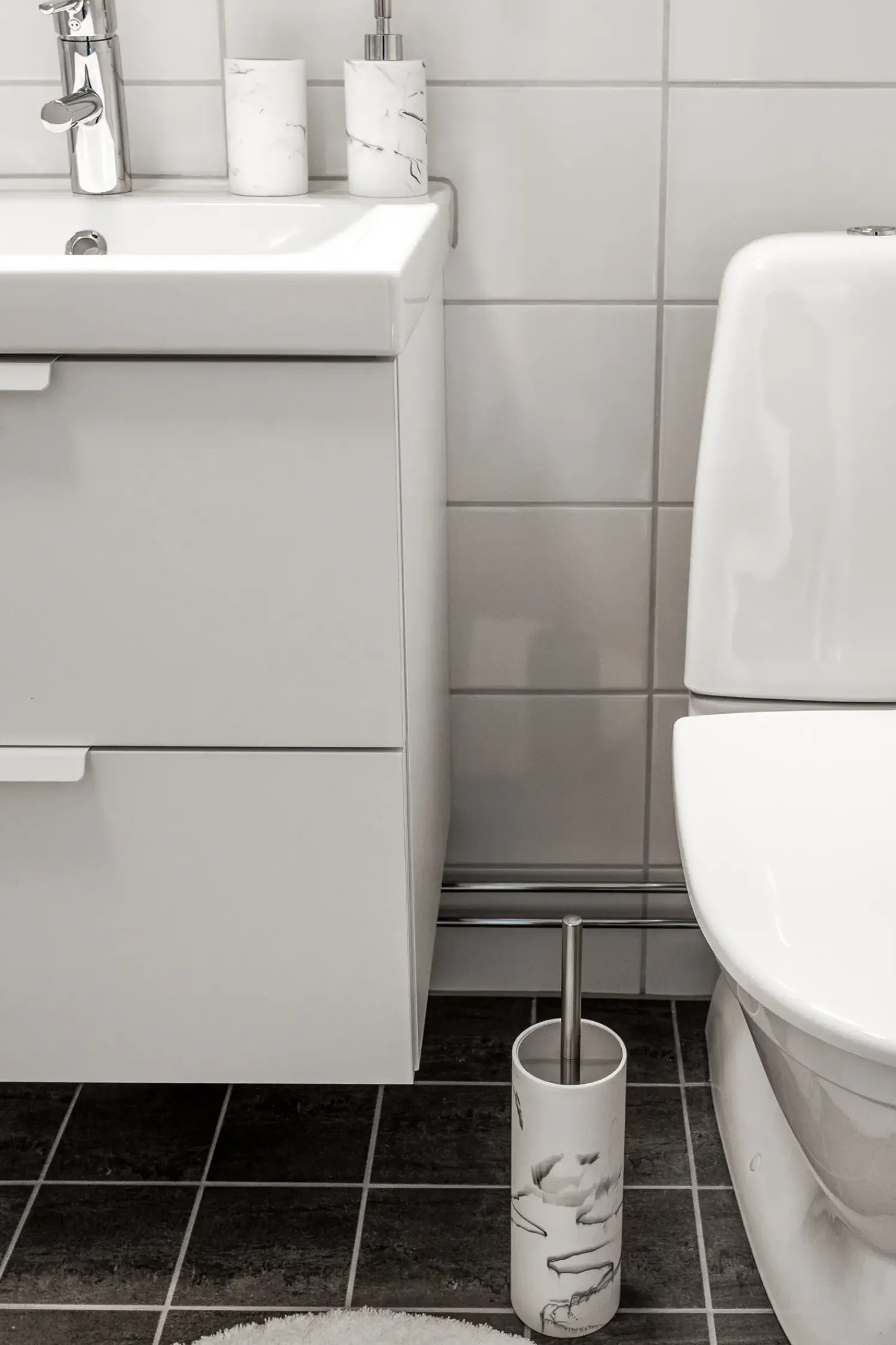 New Habo - Toiletpapirholder - Marble/Marmor - H: 67 cm