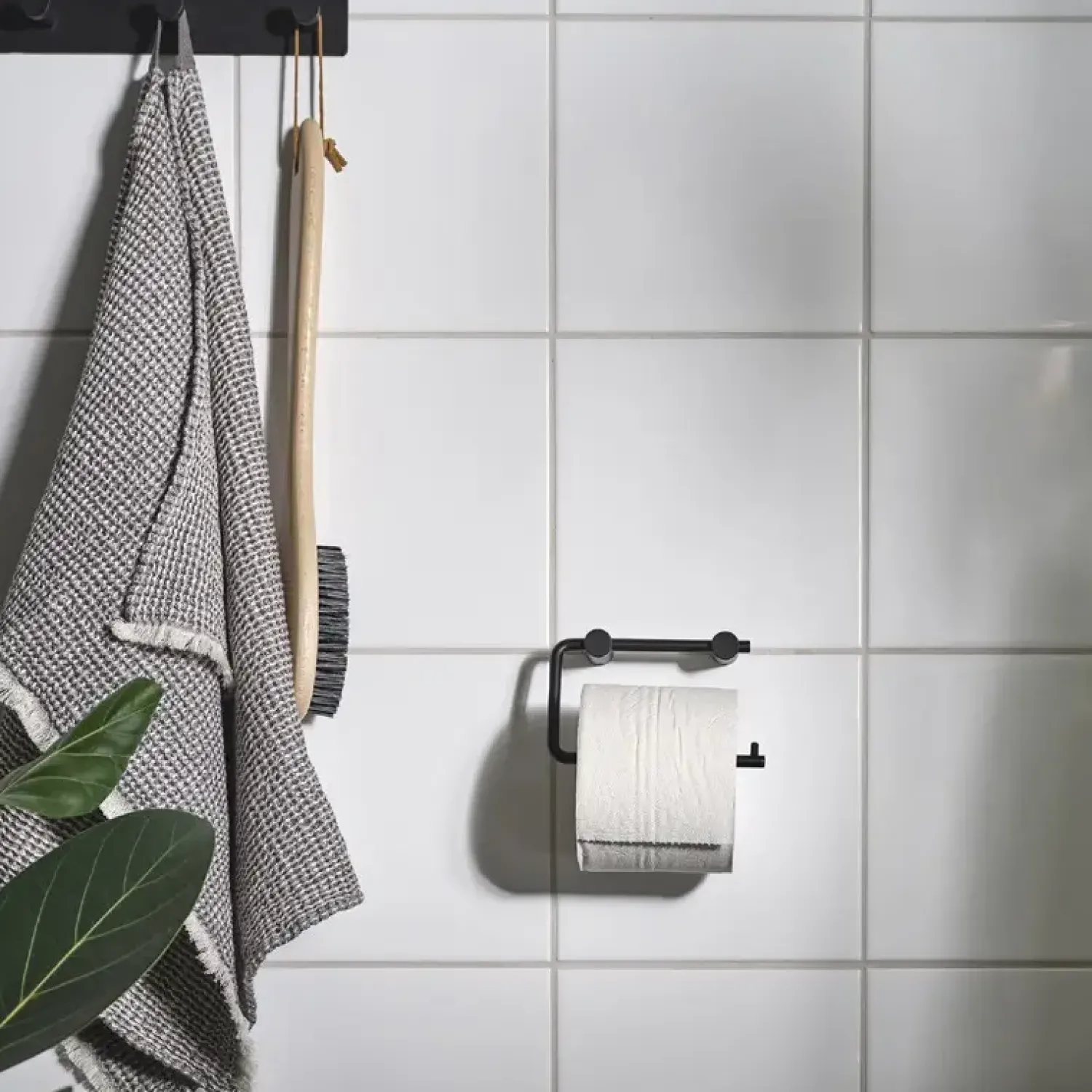 Sale Habo - Toiletpapirholder 1368 - Stål