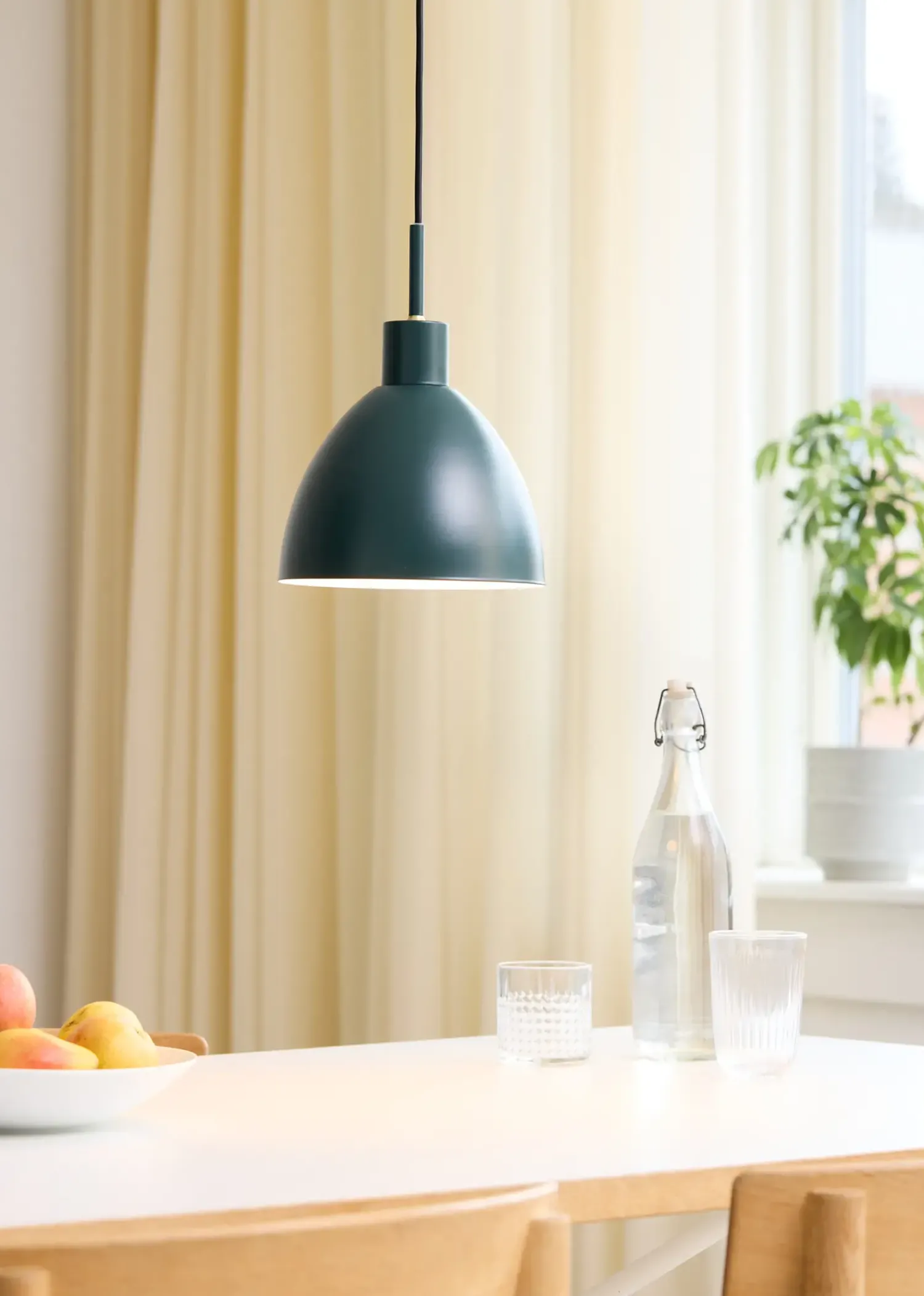 Best Halo Design Copenhagen - Pendel lampe - Rock - Ø20cm - Grøn