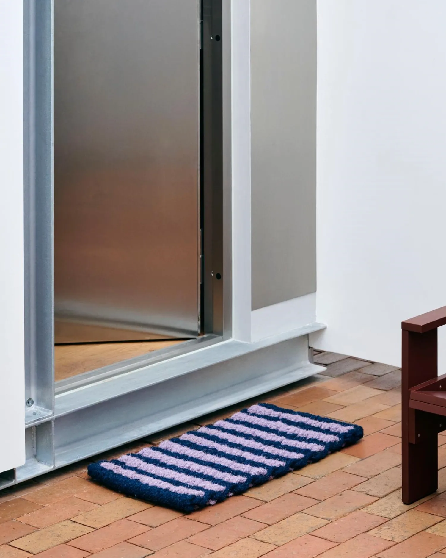 Clearance Hay - Coco Door Mat - Stribe Wave - Lavender & Navy - Lavender and navy - 619