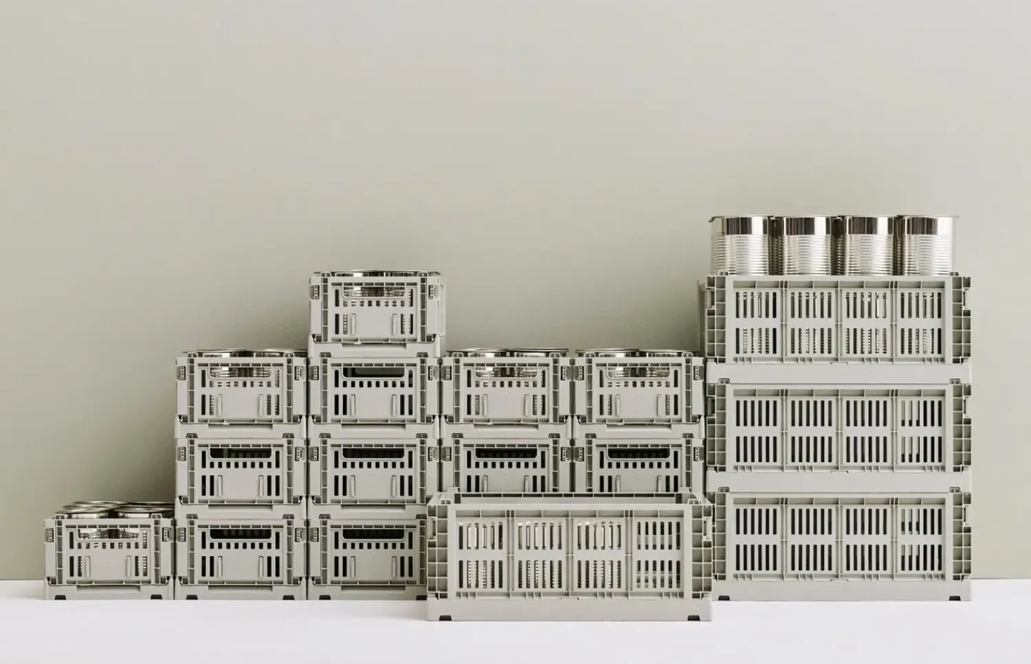 Best Hay Colour Crate - Medium - Grey