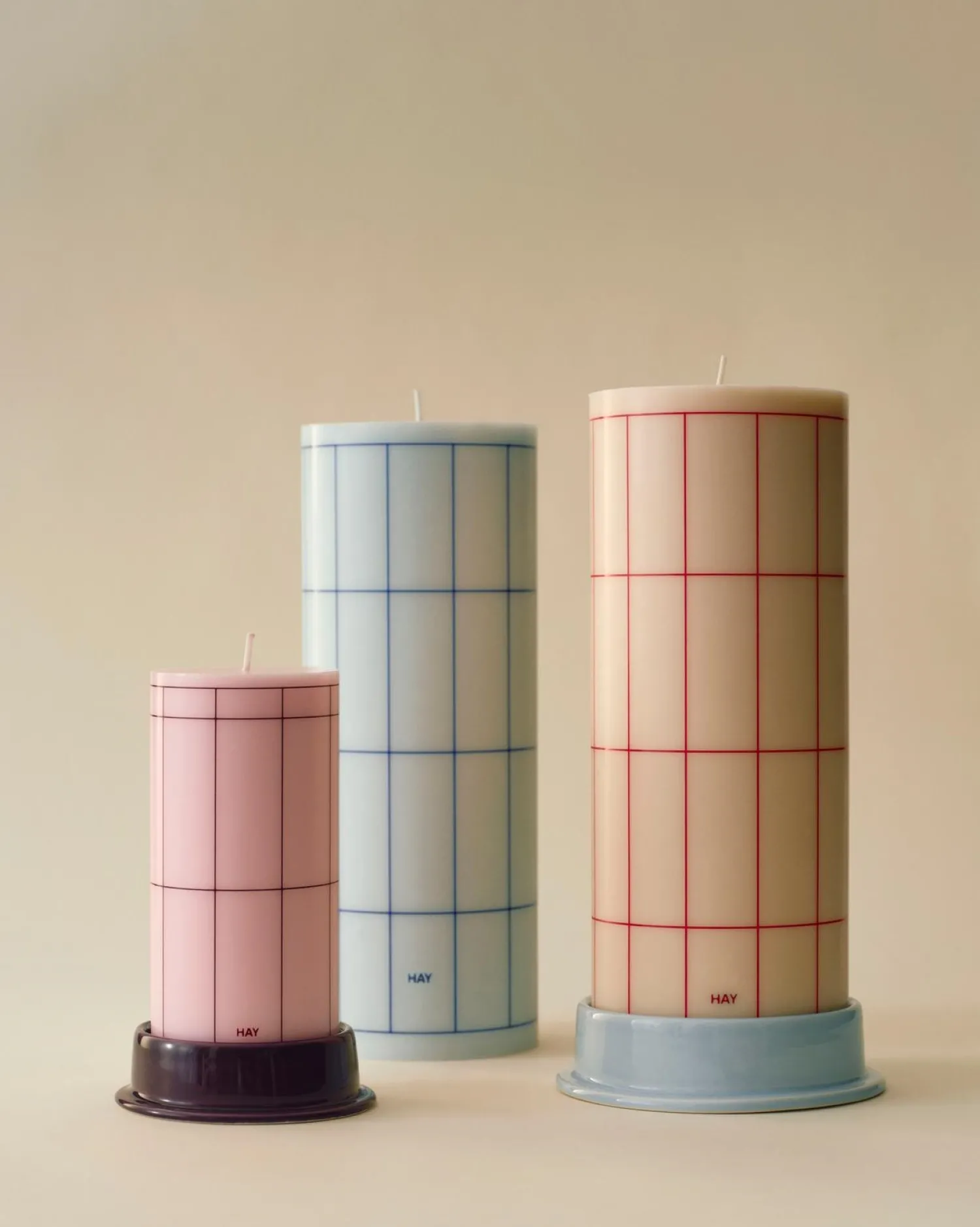 Online Hay - Column Candle - Off-white with blue grid check