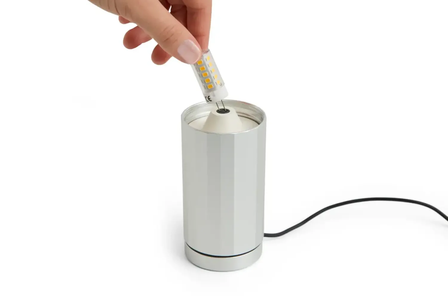 Hot Hay lampe - Bordlampe - Turn On - Aluminium
