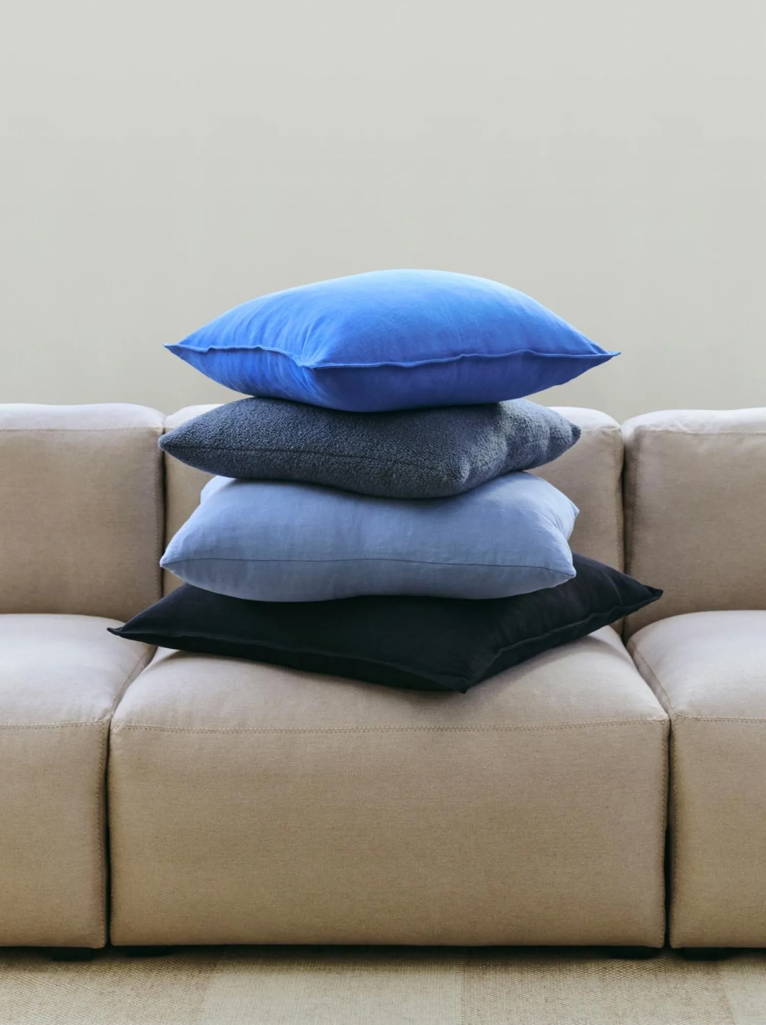 Hot Hay - Linen Cushion Cover - 60 x 60 - Sky grey