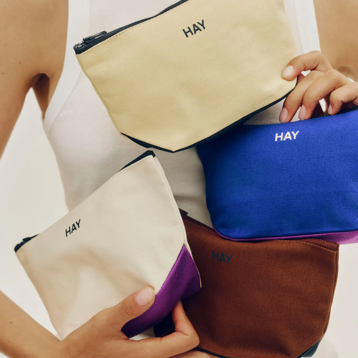 Outlet Hay - Multi Pouch - Small - Blå multi