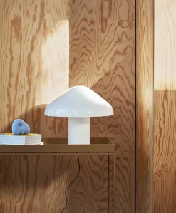 Clearance Hay - Pao Glass Table Lamp - hvid
