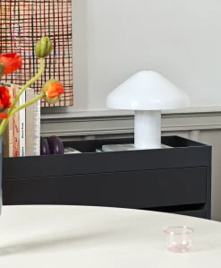 Clearance Hay - Pao Glass Table Lamp - hvid
