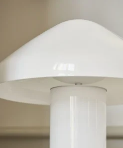 Clearance Hay - Pao Glass Table Lamp - hvid