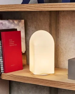 Hot Hay - Parade Portable Lamp - Shell White - 24 cm