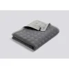 Sale Hay - Sengetæppe - Mega Dot - Dark Grey -195 x 245 cm