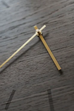 Online Hemverk - Vægur - Dark Oak - Mørk Eg/Kobber - Ø28 cm