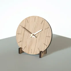 Sale Hemverk - Vægur - Lys Eg - Ø12 cm - Kobber visere