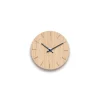 Discount Hemverk - Vægur - Lys Eg - Ø12 cm - Sorte visere
