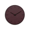 Online Hemverk - Vægur - Mørk Eg/Burgundy - Sorte visere - Ø38 cm