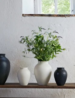 Clearance Knabstrup Keramik - vase H 20 cm black
